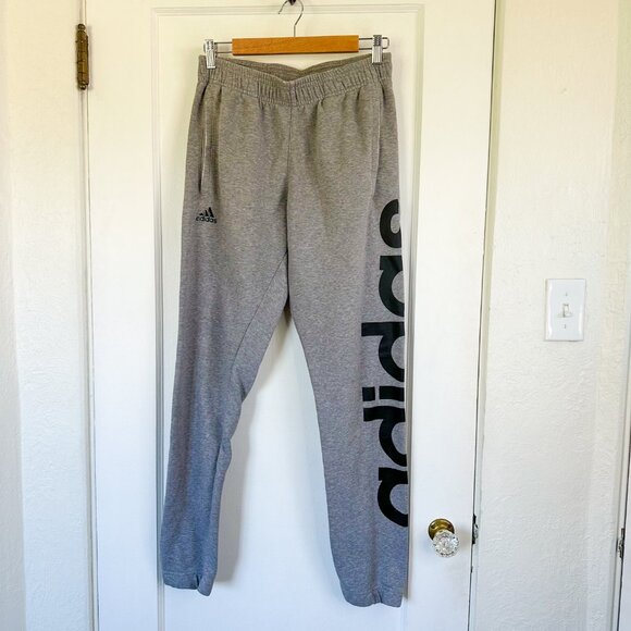 Adidas | Athletics Essential Linear Logo Fleece Jogger Sweatpants in Gray Medium - Picture 2 of 9
